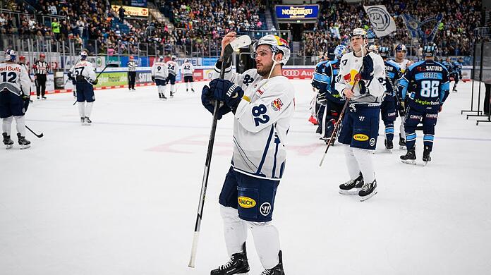 Bereit für die Playoffs? "Ja, schon eine Weile", sagt EHC-Stürmer Chris Desousa selbstbewusst nach dem Sieg gegen Ingolstadt.