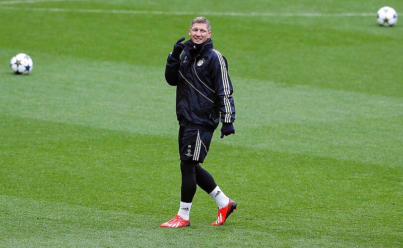 Jetzt wird?s langsam ernst: Die letzte Trainingseinheit vor dem großen Showdown im " German Endspiel". Die Bilder vom Bayern-Training im Wembley-Stadion!