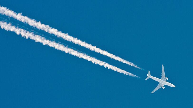 Der Flieger sollte gerade nach Mexiko starten, als der Pilot im Cockpit ohnmächtig wurde. (Symbolbild)
