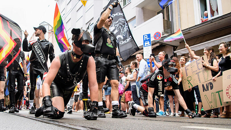 Über 130 Gruppen und mehrere Tausend Menschen nahmen heuer an der CSD-Parade durch die Münchner Innenstadt teil - wir haben die Bilder.