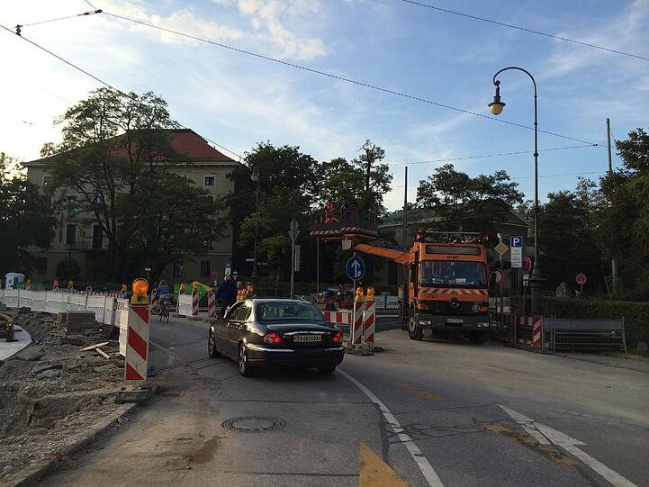 Die Großbaustelle am Karolinenplatz