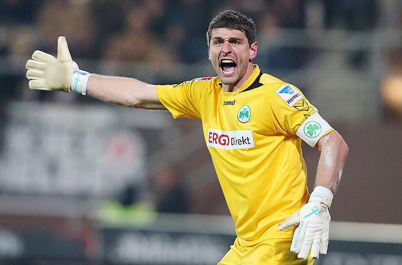 Fürth-Keeper Wolfgang Hesl muss mehrere Wochen pausieren.
