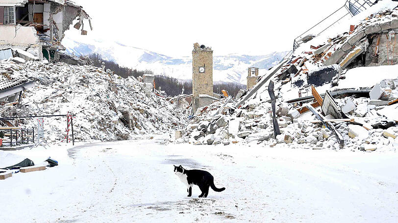 In Amatrice bebte bereits im Herbst die Erde, nun gab es erneut schwere Erdstöße.