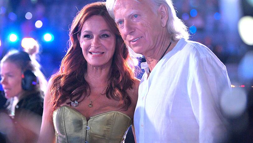 Andrea Berg und ihr Ehemann Ulrich Ferber im Juni 2025. Das Ehepaar führt den Sonnenhof Aspach und den dazugehörigen Club Sonnenhof. Andrea Berg und ihr Ehemann Ulrich Ferber im Juni 2025. Das Ehepaar führt den Sonnenhof Aspach und den dazugehörigen Club Sonnenhof.