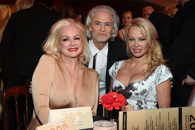 Shawne Fielding mit Hans Klok und Pamela Anderson
