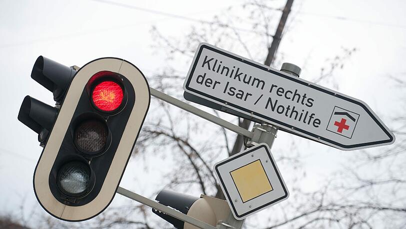 Hier geht's zum Klinikum Rechts der Isar. Anwohner fühlen sich durch Geruch, der von dort manchmal ins Wohnviertel ziehe, gestört. Hier geht's zum Klinikum Rechts der Isar. Anwohner fühlen sich durch Geruch, der von dort manchmal ins Wohnviertel ziehe, gestört.