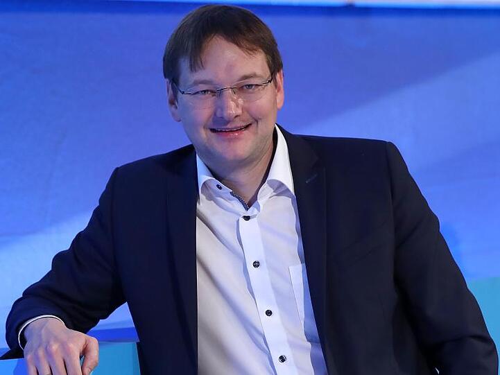 Hans Reichhart während der Landesversammlung der Jungen Union. Foto: Daniel Karmann/Archiv