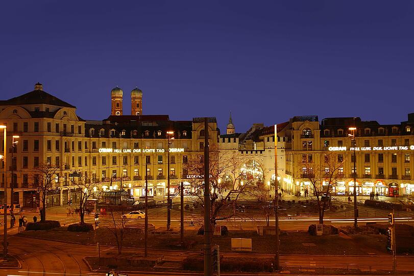 So luxuriös residieren Gutbetuchte im Königshof und in seinen Suiten - Die Bilder