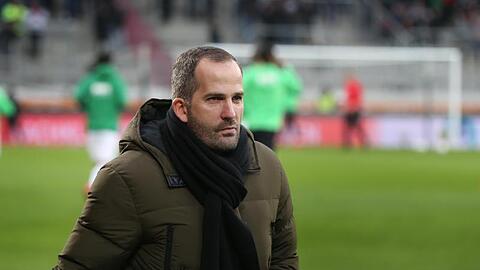 Augsburgs Trainer Manuel Baum. Foto: Karl-Josef Hildenbrand