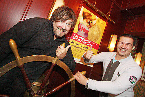 Die Veranstalter der Pfundsparty: Ferdinand Trindade (re.) und Peter Güttinger, Hausherr der Mississippi-Queen.