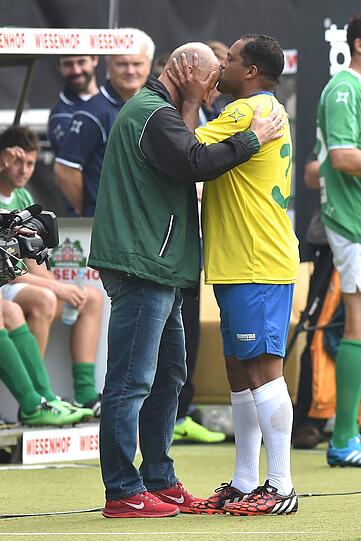 Abschiedsparty für Ailton im Weser-Stadion. Die Bilder.