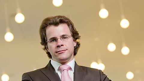 Jakub Hrusa, der Chefdirigent der Bamberger Symphoniker.