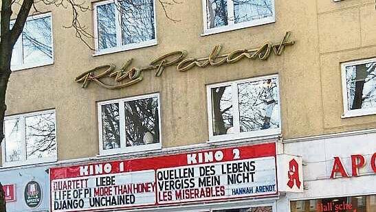 Zwischen Apotheke und Sparkasse direkt am Platz: das Rio.
