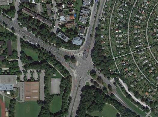 Wird umgebaut: Die gefährliche Kreuzung Allacher Straße/Wintrichring.