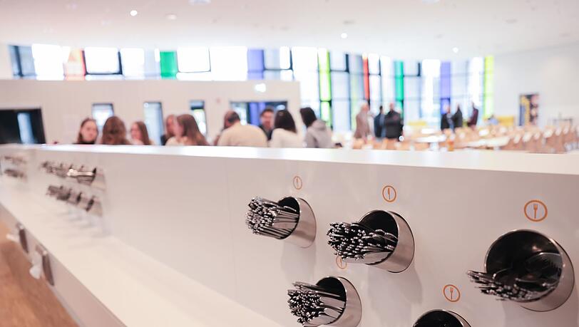 Doch gerade Besteck wird gerne auch mal mitgenommen. (Symbolbild)