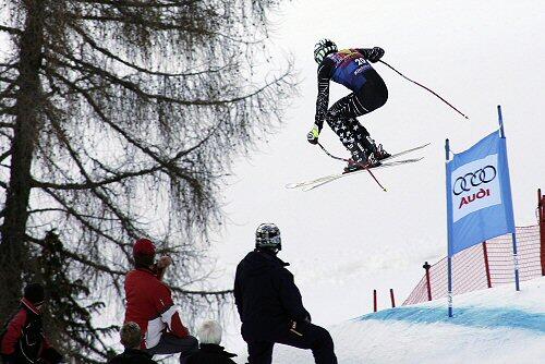 Die gefürchteste Abfahrt der Welt - die Streif: Hier versucht sich der Amerikaner Bode Miller.