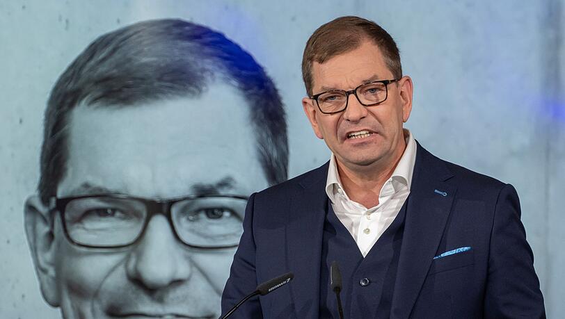 Markus Duesmann, Vorsitzender des Vorstandes der Audi AG, spricht beim "Ludwig-Erhard-Gipfel".