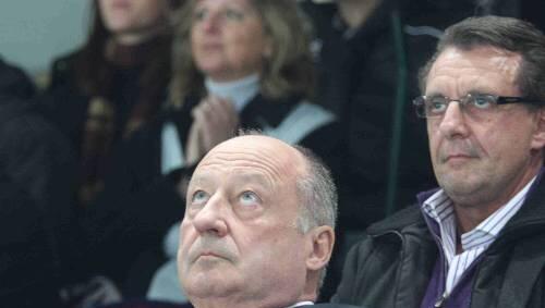 Lange Gesichter: Günther Hertel und sein Geschäftsführer Norbert Schumacher. Lange Gesichter: Günther Hertel und sein Geschäftsführer Norbert Schumacher.