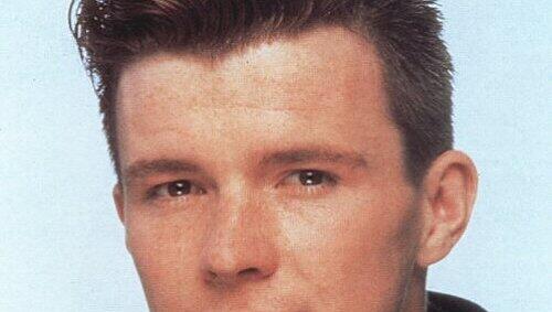 Möchten Sie dieses Gesicht auf Ihrem iPhone haben? Rick Astley Möchten Sie dieses Gesicht auf Ihrem iPhone haben? Rick Astley