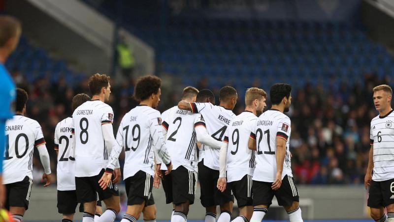 Die DFB-Elf gewinnt auf Island mit 4:0.