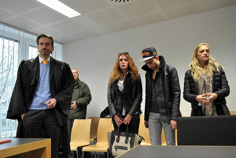 Georgina vor Gericht! Der Dschungelcamp-Star wird von der Mutter verklagt. Die Bilder aus dem Gerichtssaal in Heidelberg