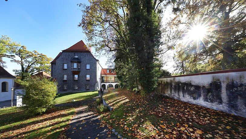 Dieses Schloss geh&ouml;rt der Stadt.