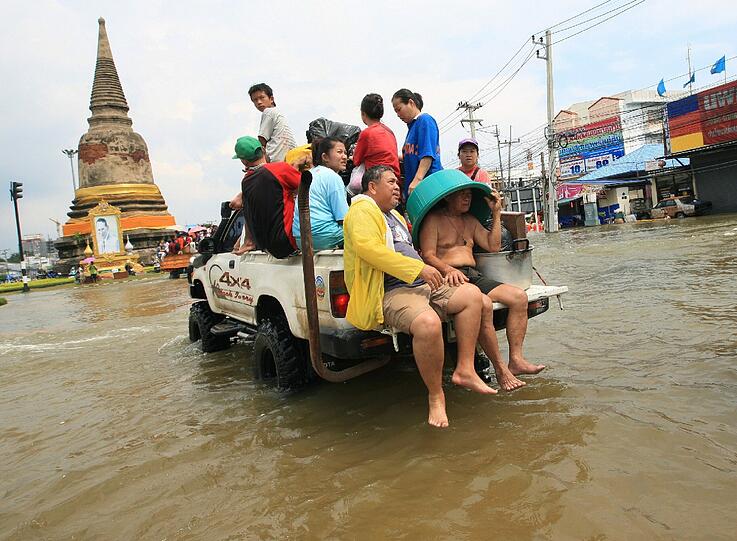 Überschwemmung in Thailand die Bilder