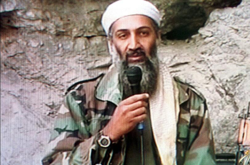 Im Mai 2011 erzielt Ramsey einen Treffer gegen Manchester United. Kurze Zeit später wird der Al-Kaida-Führer Osama bin Laden getötet.