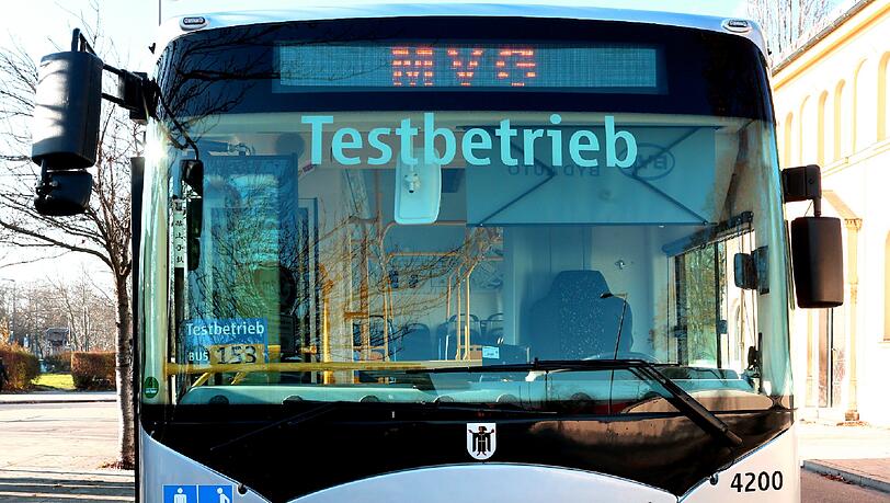 Made in China: Der neue E-Bus, den SWM und MVG auf der Uni-Linie in den Testbetrieb schicken. Made in China: Der neue E-Bus, den SWM und MVG auf der Uni-Linie in den Testbetrieb schicken.