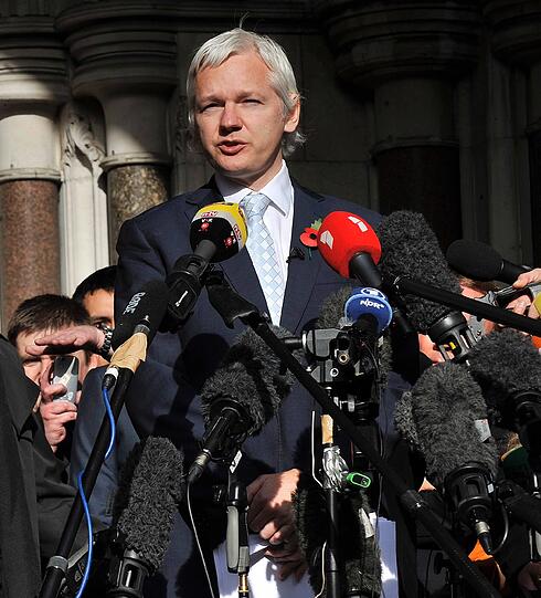 Der Wikileaks-Gründer hat einen langen Kampf gegen seine Auslieferung nach Schweden hinter sich. Dort wird wegen sexueller Nötigung und Vergewaltigung gegen ihn ermittelt.