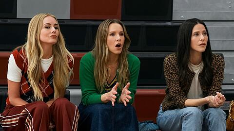 "Nobody Wants This" geht mit Staffel zwei weiter, hier im Bild die Darstellerinnen Justine Lupe, Kristen Bell und Jackie Tohn (v.l.n.r.).