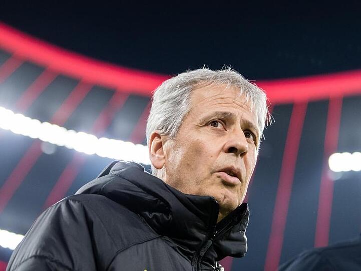 Lucien Favre möchte das Spiel gegen die Bayern schnell vergessen machen.