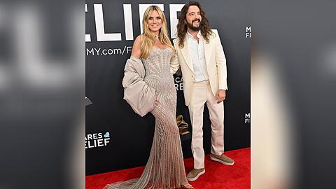 Heidi Klum und Tom Kaulitz verbreiten gute Laune bei den Grammys.