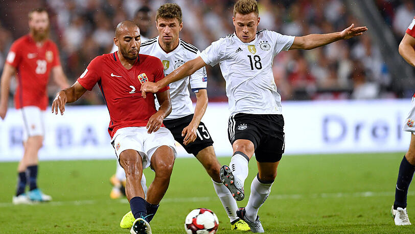 Deutschland ist im FIFA-Rankin wieder top. Deutschland ist im FIFA-Rankin wieder top.