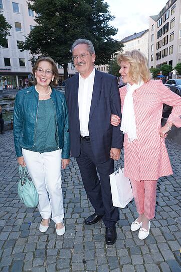 Weitere Bilder vom Ehrenfest für Sigi Sommer auf dem Rindermarkt.
