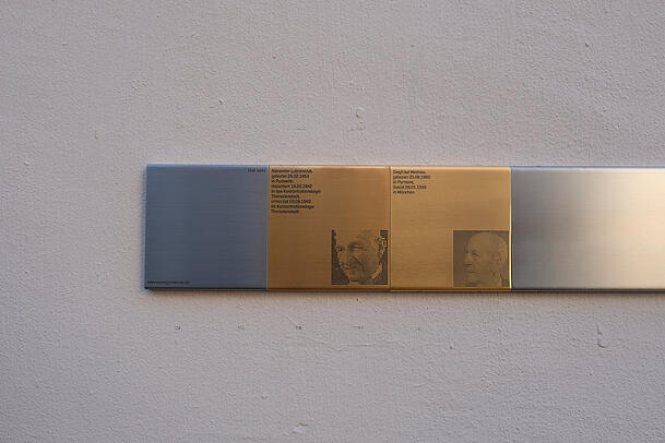 Das Erinnerungszeichen in der Ohmstra&szlig;e in Schwabing.