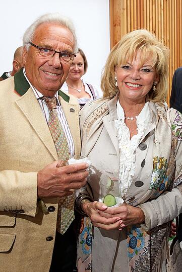 Günter und Margot Steinberg bei der SLYRS-Verkostung.