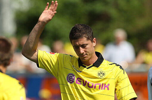 Papa: Sein Vater starb, da war Lewandowski erst 16 Jahre alt. Ein Profispiel von ihm hat er nie gesehen. Dabei war genau das sein größter Wunsch. Lewandowski hat ihm die erste Meisterschaft mit Dortmund gewidmet.