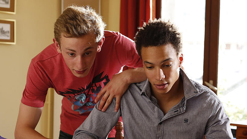 Damien (Kacey Mottet Klein) und Tom (Corentin Fila, re.) Damien (Kacey Mottet Klein) und Tom (Corentin Fila, re.)