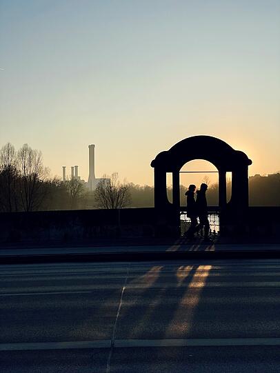 Ob so auch Sorgen zu Schattenrissen werden?