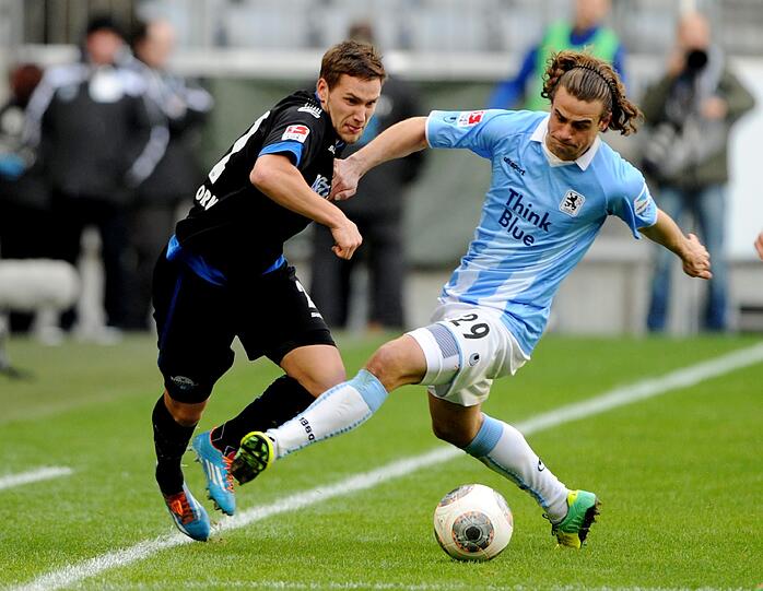 YANNICK STARK NOTE: 5
So etwas wie der Spielmacher bei den Löwen gegen Paderborn. Weil die Offensive lange Zeit aber überhaupt nicht stattfand, bleibt von Stark nurein negativer Eindruck hängen.