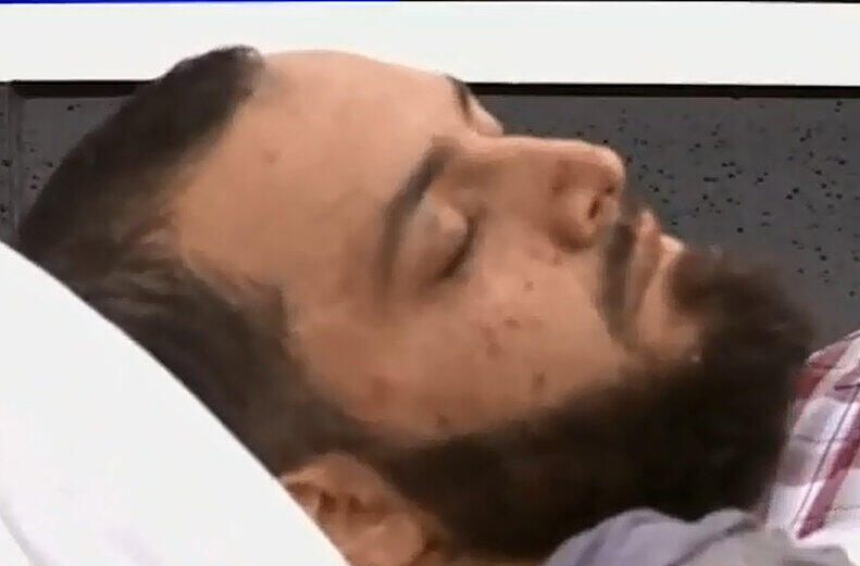 Außer Gefecht: Bei der Festnahme wird Ahmad Khan Rahami von mehreren Kugeln getroffen und anschließend in ein Krankenhaus gebracht.
