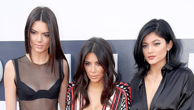 Kendall Jenner, Kim Kardashian und Kylie Jenner (v.l.n.r) bleiben dem US-Fernsehen erhalten Kendall Jenner, Kim Kardashian und Kylie Jenner (v.l.n.r) bleiben dem US-Fernsehen erhalten
