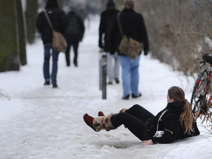 In Hamburg liegt viel Schnee und Eis