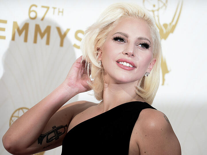 Lady Gaga auf der Emmy-Verleihung 2015