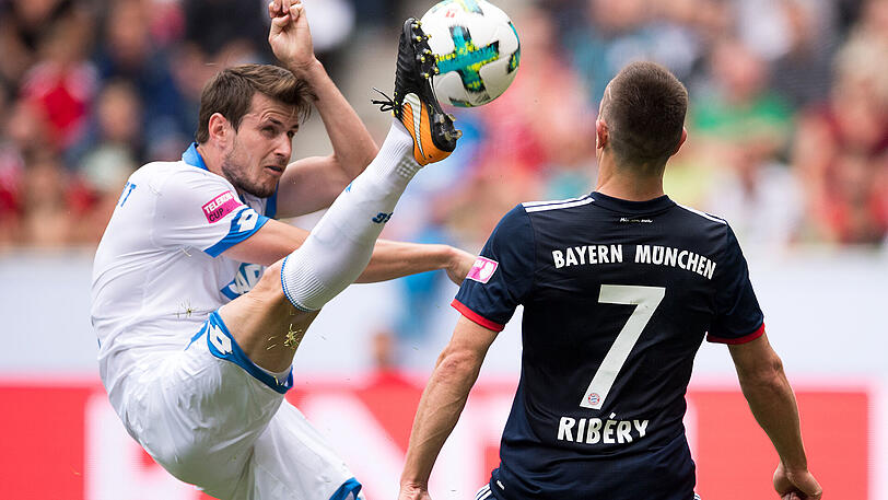 Der Rekordsieger lässt nichts mehr anbrennen im Spiel gegen Hoffenheim und zieht ins Finale gegen Werder Bremen ein.