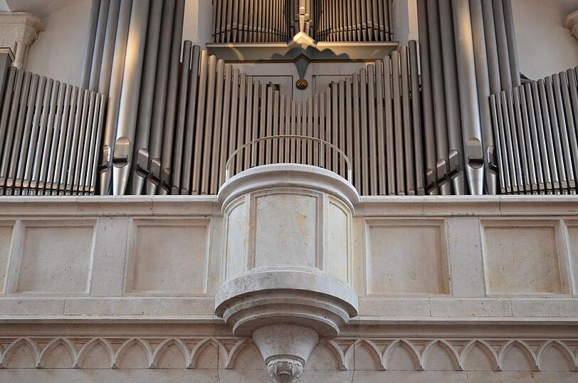 Die Orgel in der Münchner Markuskirche.