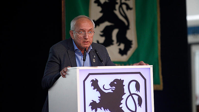 TSV 1860 München, Hans Sitzberger, Löwen-Vizepräsident, Vize-Präsident TSV 1860 München, Hans Sitzberger, Löwen-Vizepräsident, Vize-Präsident