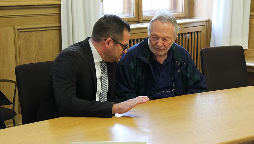 Harald Z. verlieh 7650 Euro und will das Geld jetzt wieder zurück. Die Parteien vergleichen sich. Harald Z. verlieh 7650 Euro und will das Geld jetzt wieder zurück. Die Parteien vergleichen sich.