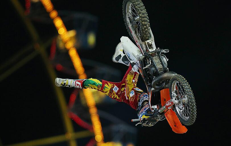 Am Samstag haben die X-Fighters in München Station gemacht - und spektakuläre Stunts gezeigt. Mit von der Partie beim letzten Stopp vor dem Finale in Sydney: Die Stars der Szene rund um den Spanier Dany Torres.